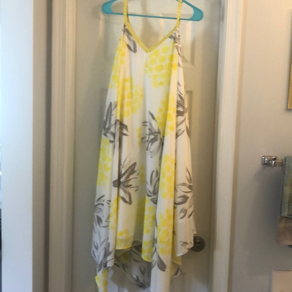 Merona Dresses & Skirts - NWOT Merona Pineapple Print Sundress